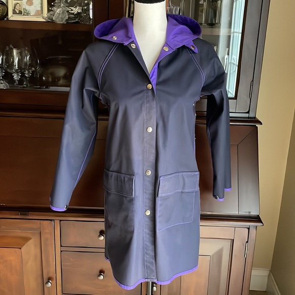 Vibrant Purple Acadia Raincoat M - Picture 10 of 15